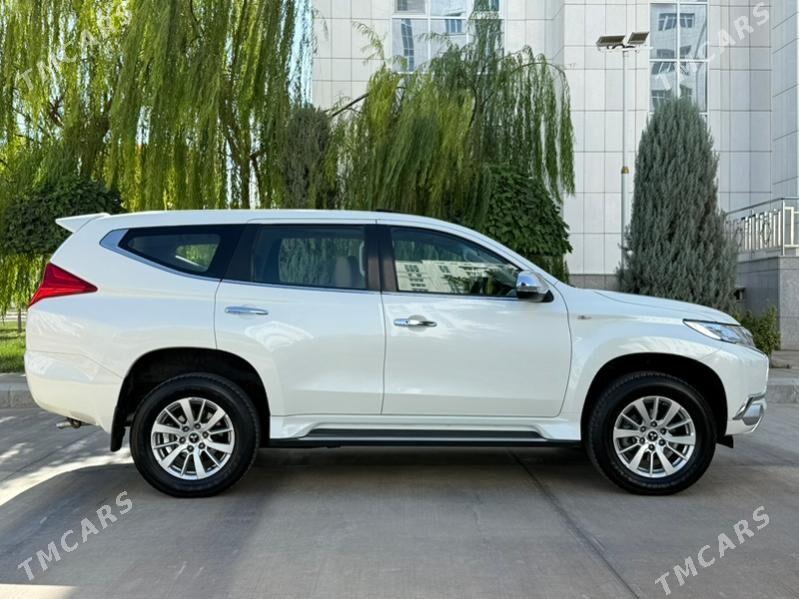 Mitsubishi Montero 2019 - 355 000 TMT - Aşgabat - img 9