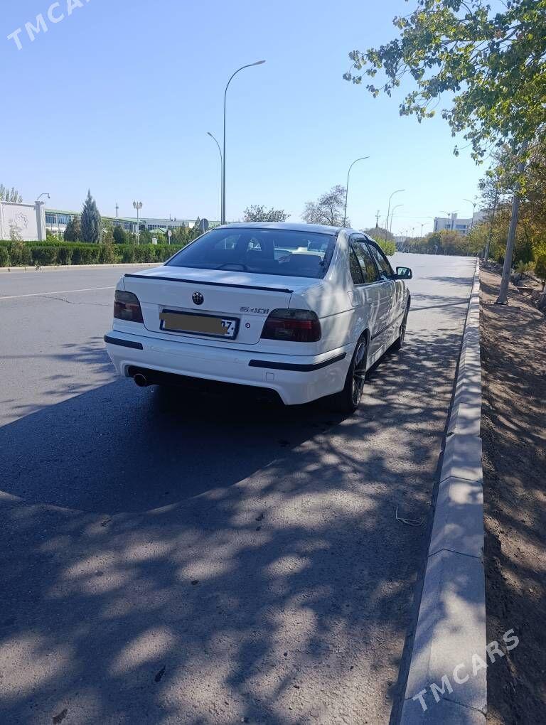 BMW E39 2001 - 125 000 TMT - Дашогуз - img 6