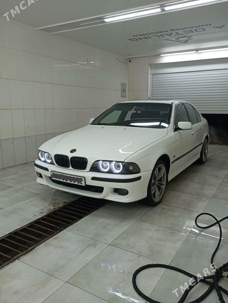 BMW E39 2001 - 125 000 TMT - Дашогуз - img 5