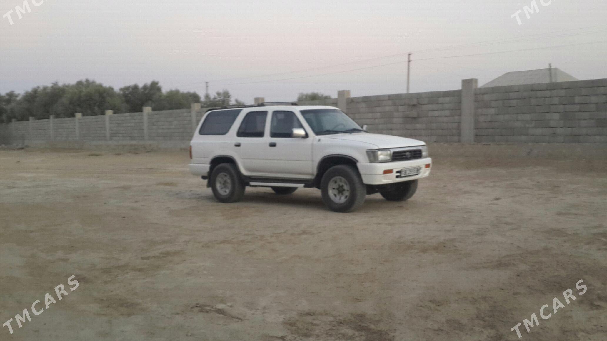 Toyota 4Runner 1993 - 75 000 TMT - Этрек - img 4