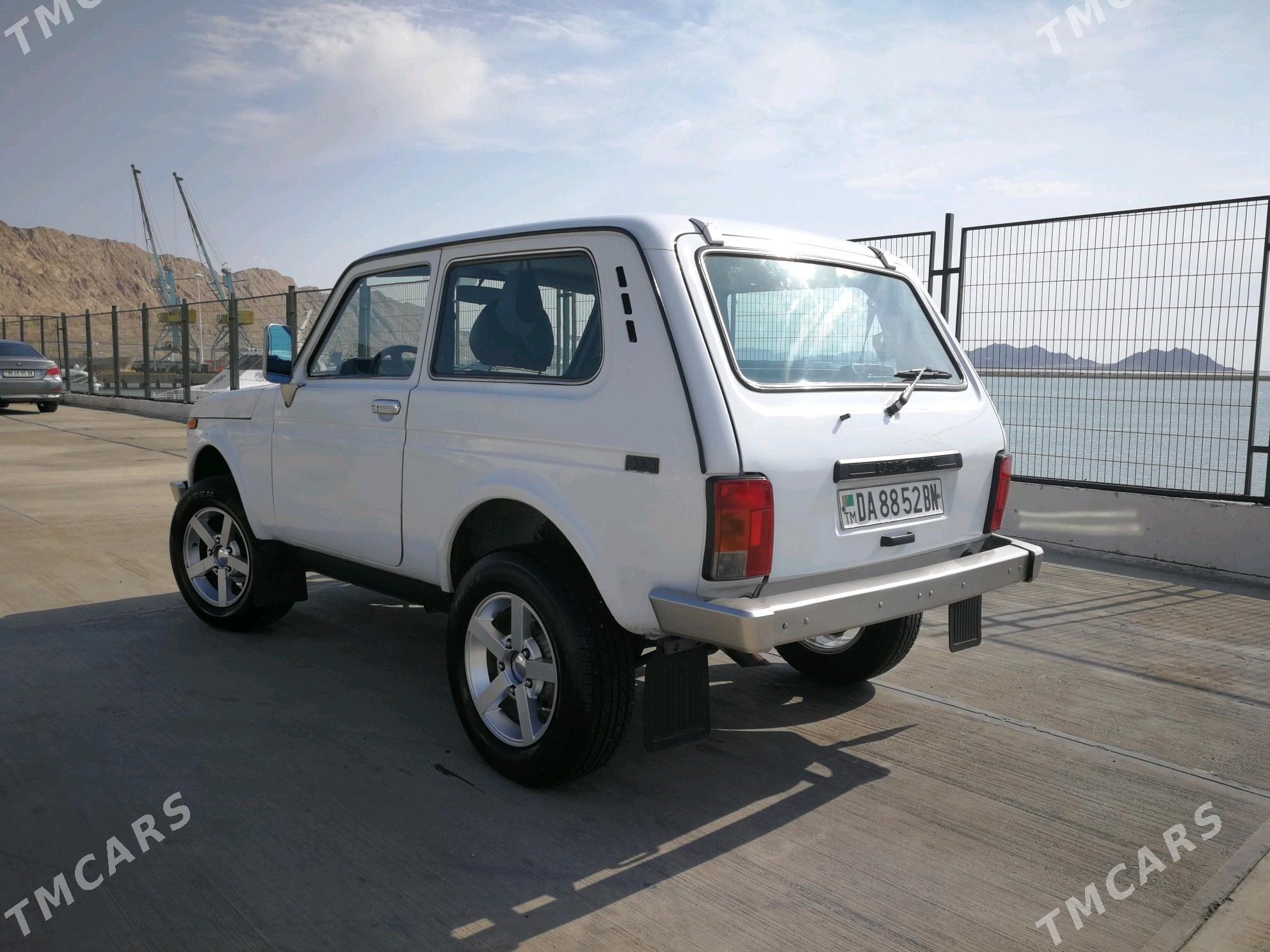 Lada Niva 2008 - 93 000 TMT - Туркменбаши - img 6