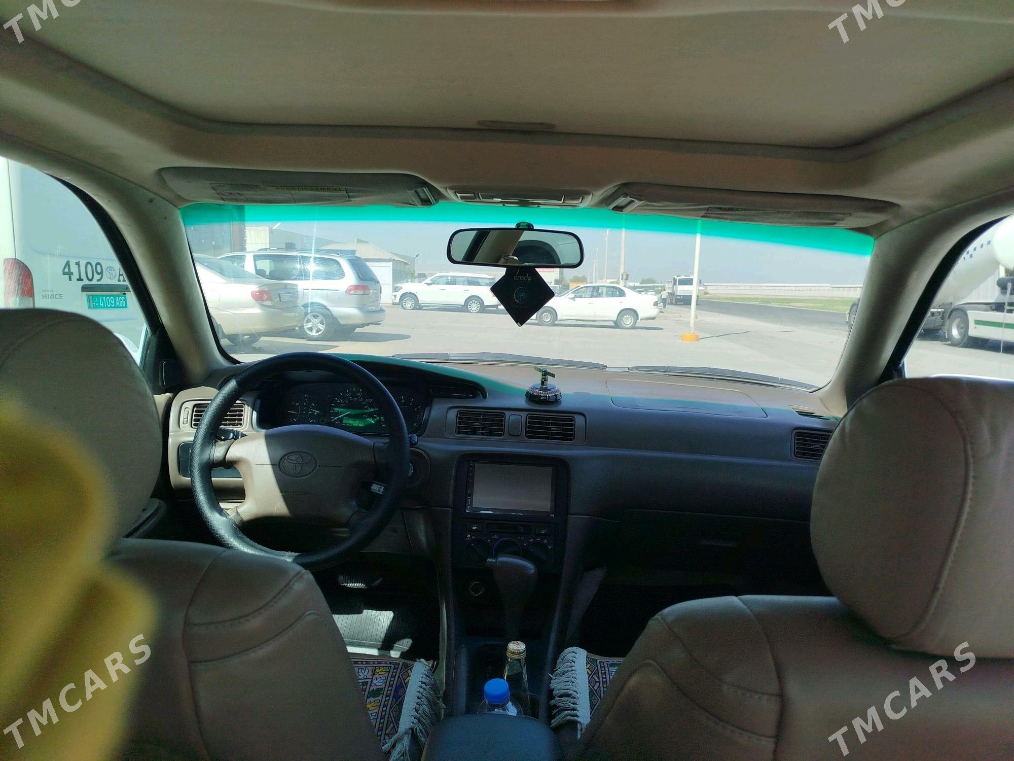 Toyota Camry 1999 - 126 000 TMT - Мары - img 8