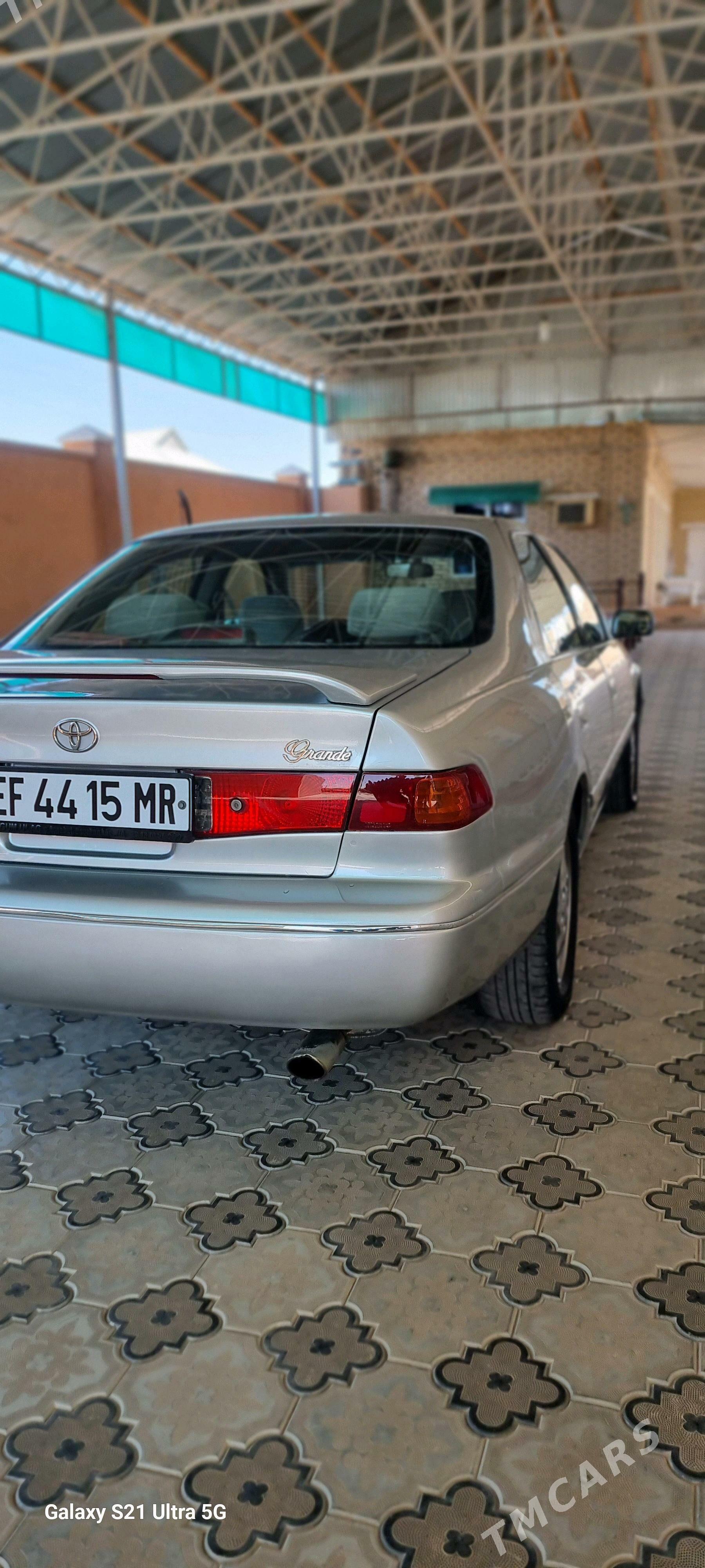 Toyota Camry 2000 - 135 000 TMT - Байрамали - img 6