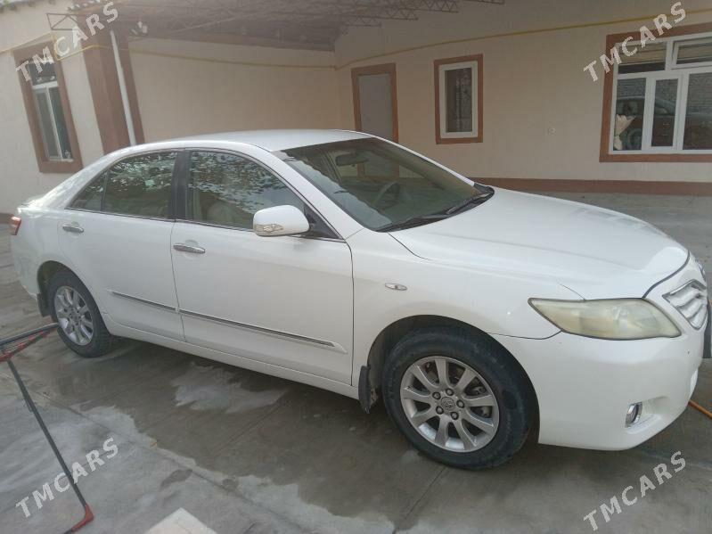 Toyota Camry 2011 - 195 000 TMT - Туркменабат - img 2