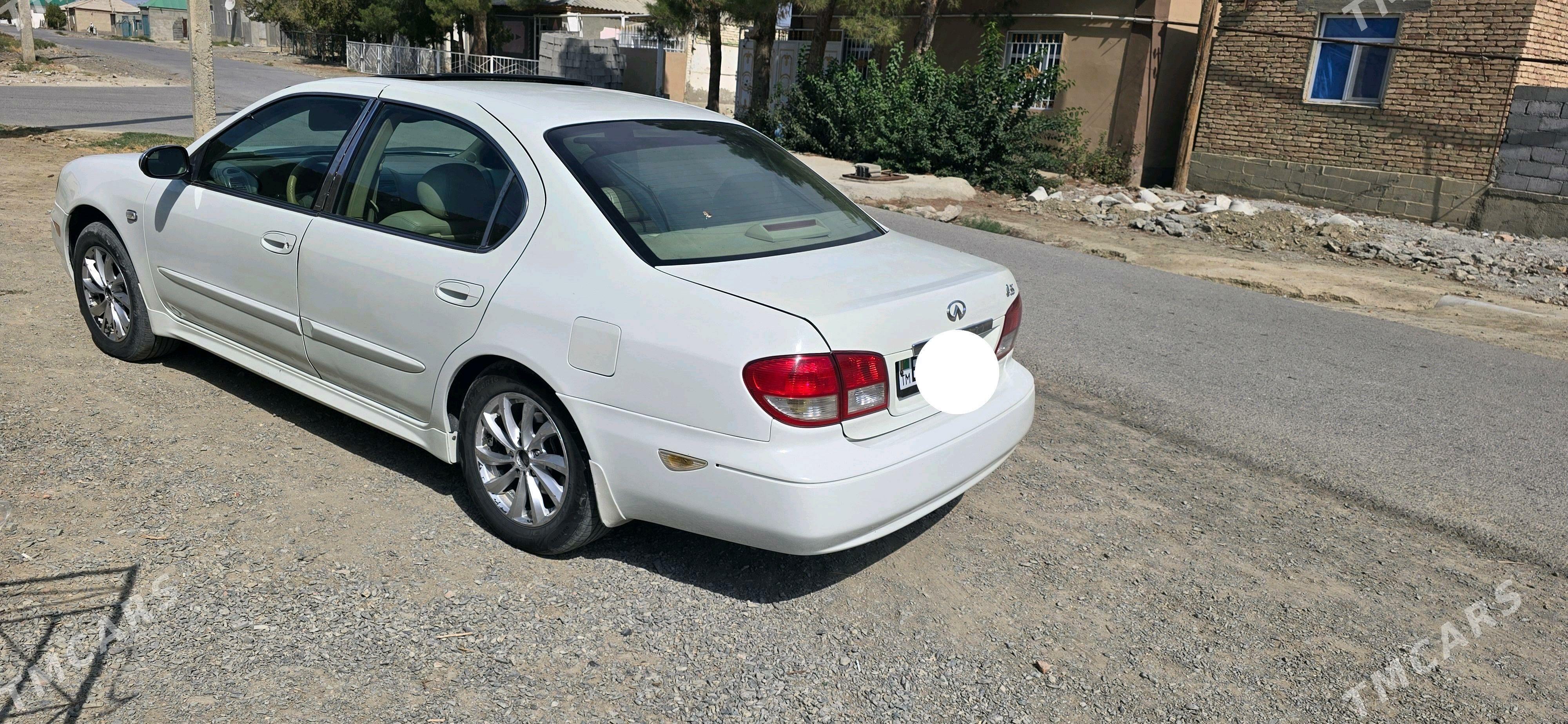 Infiniti I35 2002 - 95 000 TMT - Bäherden - img 3