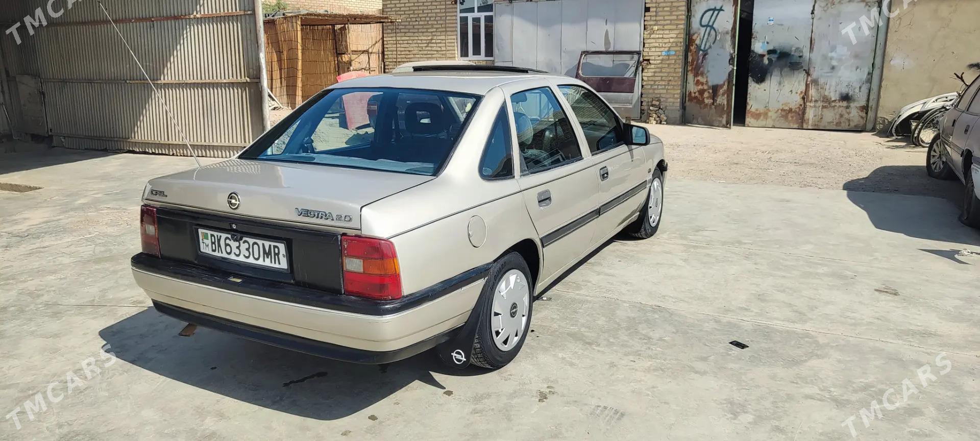 Opel Vectra 1990 - 35 000 TMT - Mary - img 6
