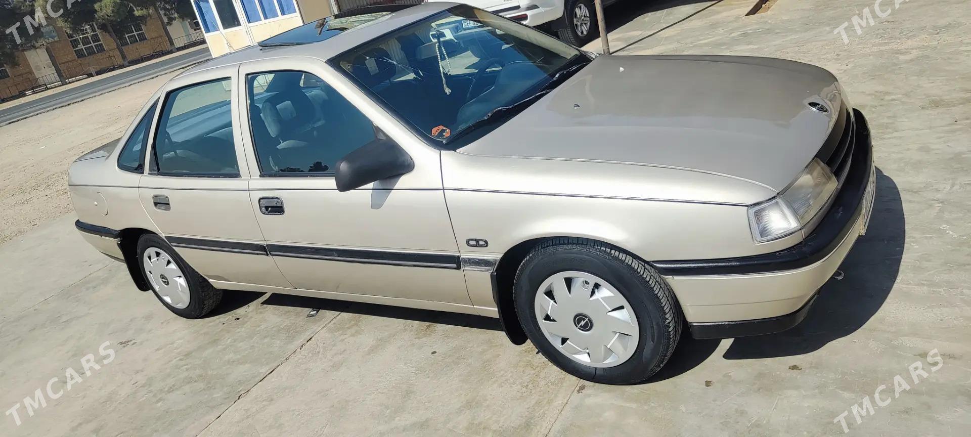Opel Vectra 1990 - 35 000 TMT - Mary - img 7
