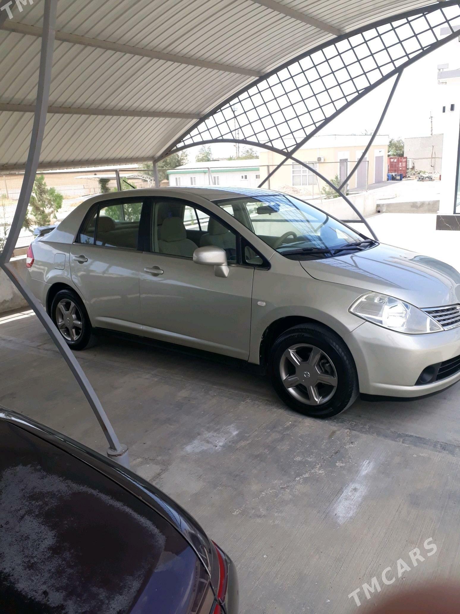Nissan Tiida 2005 - 110 000 TMT - Балканабат - img 3