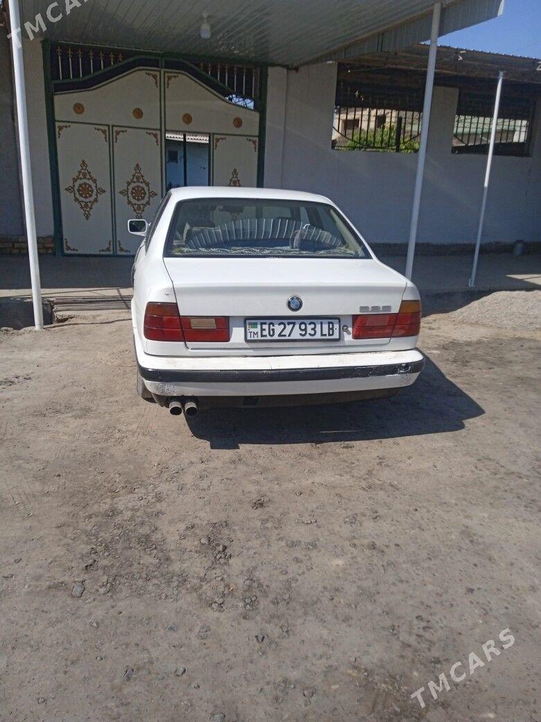 BMW 520 1989 - 32 000 TMT - Саят - img 2