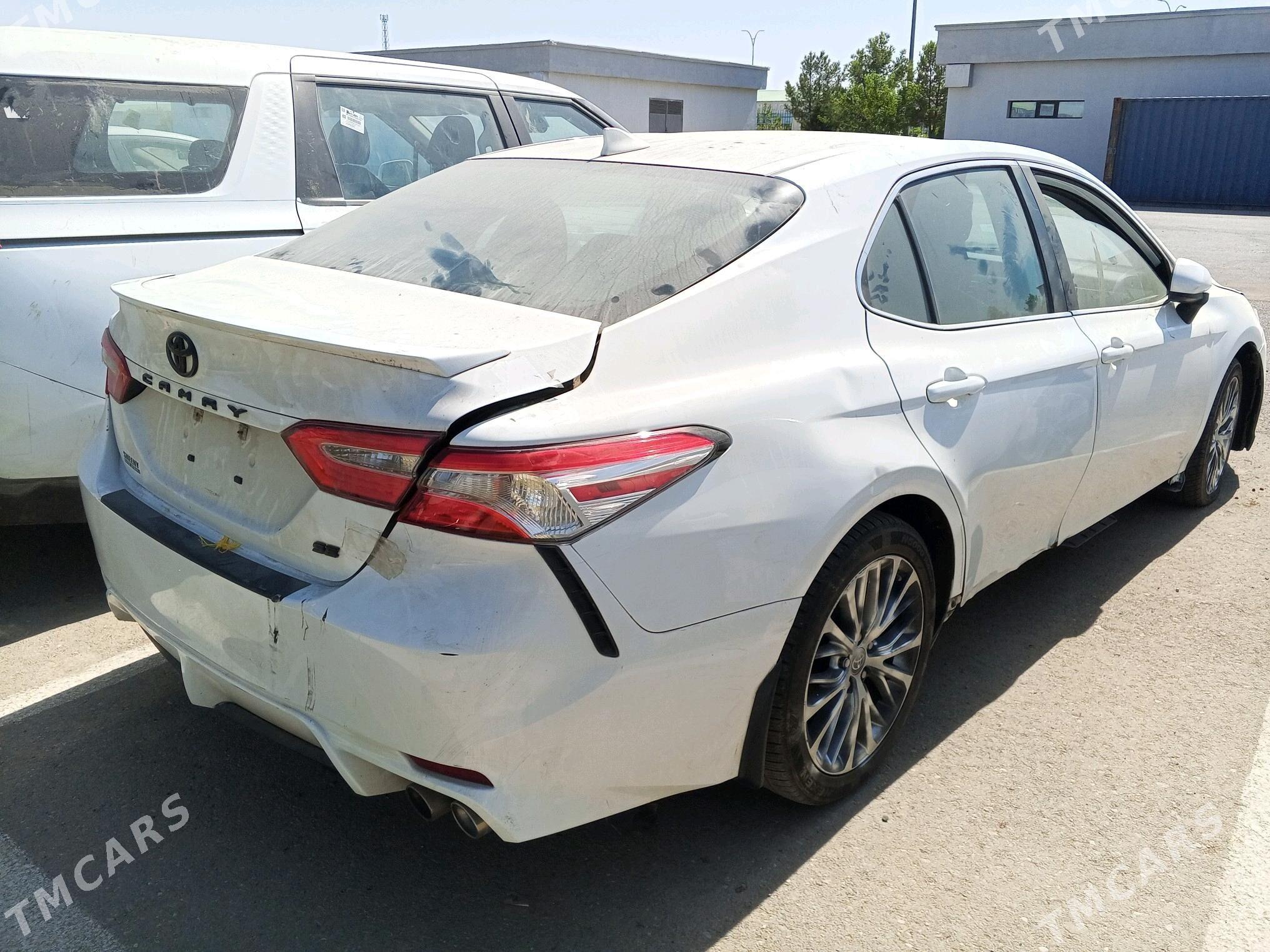 Toyota Camry 2020 - 250 000 TMT - Ашхабад - img 4