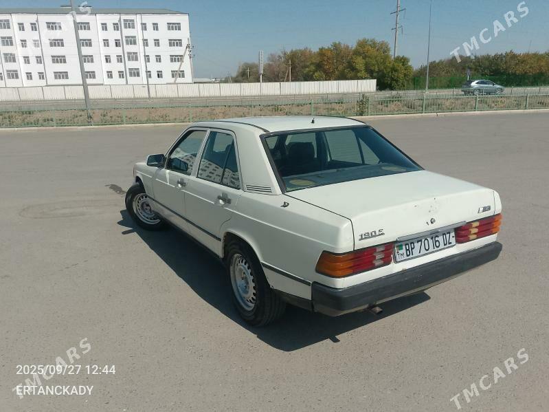 Mercedes-Benz 190E 1993 - 38 000 TMT - Дашогуз - img 5