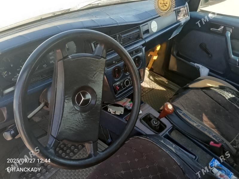 Mercedes-Benz 190E 1993 - 38 000 TMT - Дашогуз - img 2