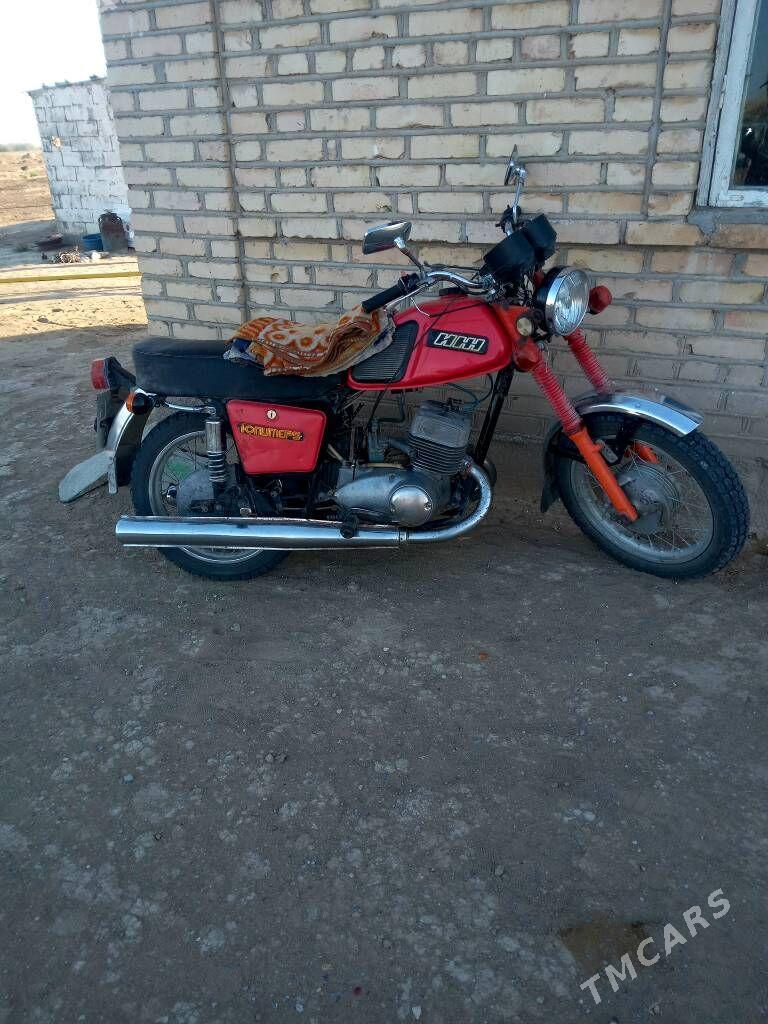 Iž Ýupiter 2005 - 16 000 TMT - Ак-Бугдайский этрап - img 4