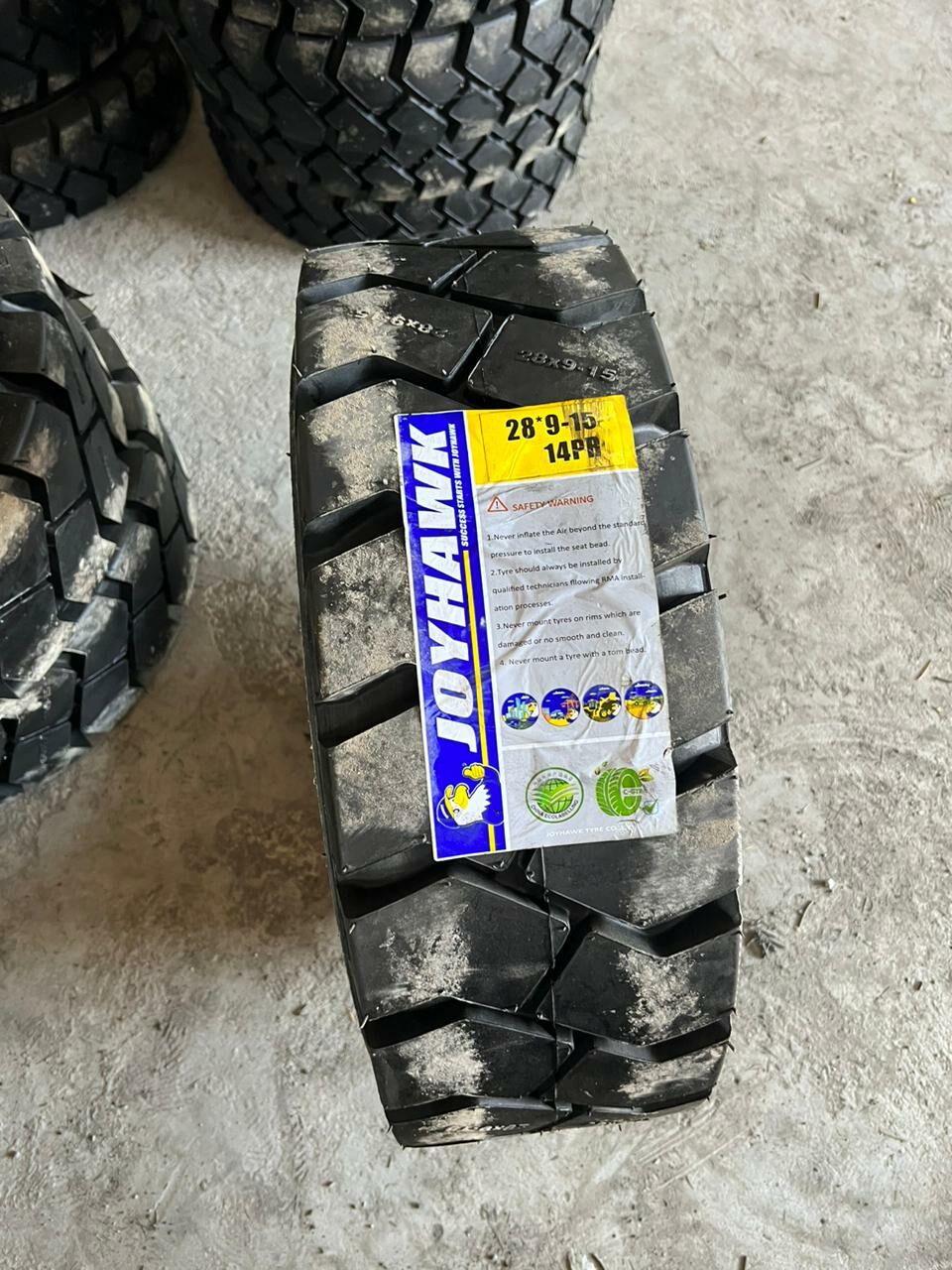 Kara teker 10-16.5💯28×9.15 2 750 TMT - Aşgabat - img 2