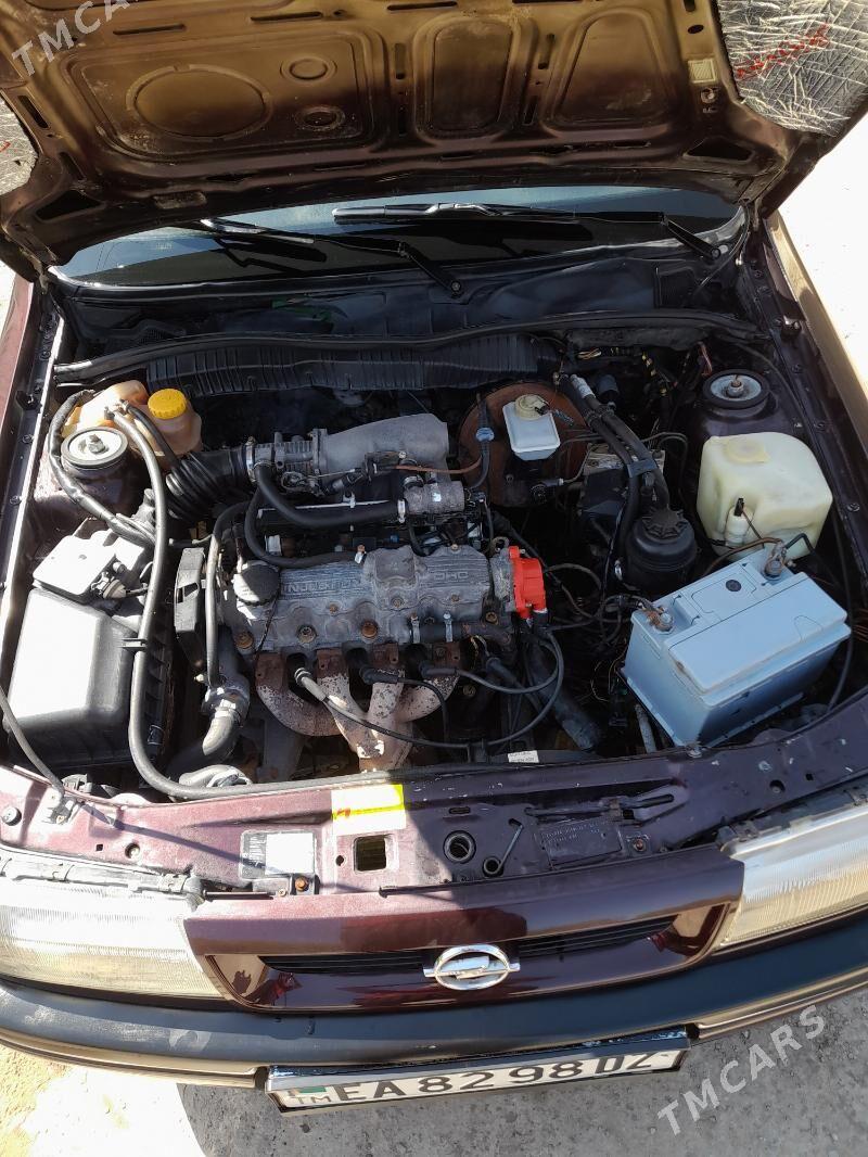 Opel Vectra 1993 - 52 000 TMT - Кёнеургенч - img 6
