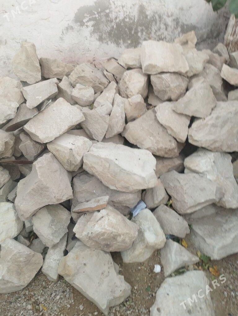 Das - Balkanabat - img 1