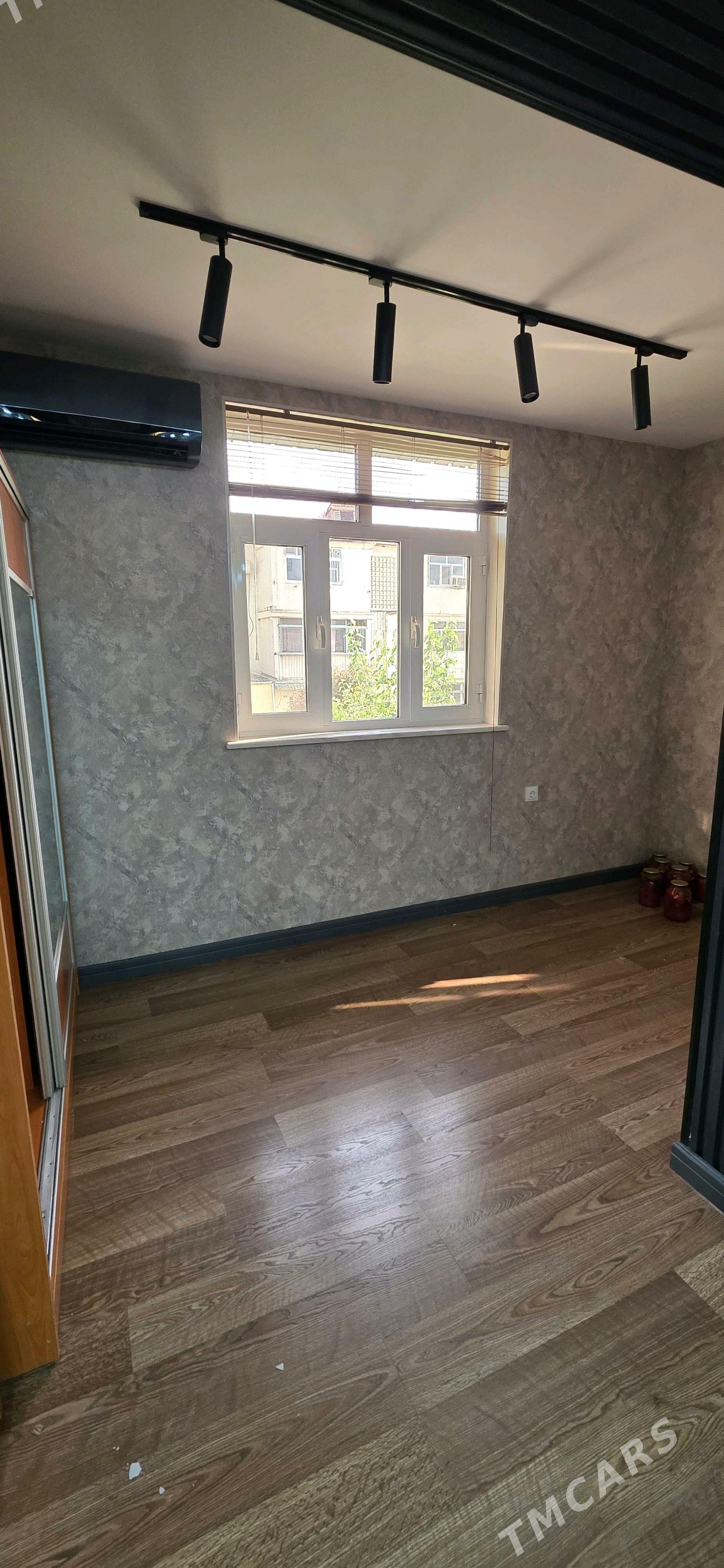 6 mkr 2 komnat - 6 мкр - img 8