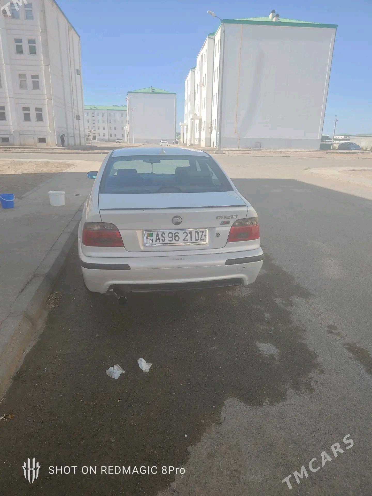 BMW 528 2000 - 120 000 TMT - Дашогуз - img 4