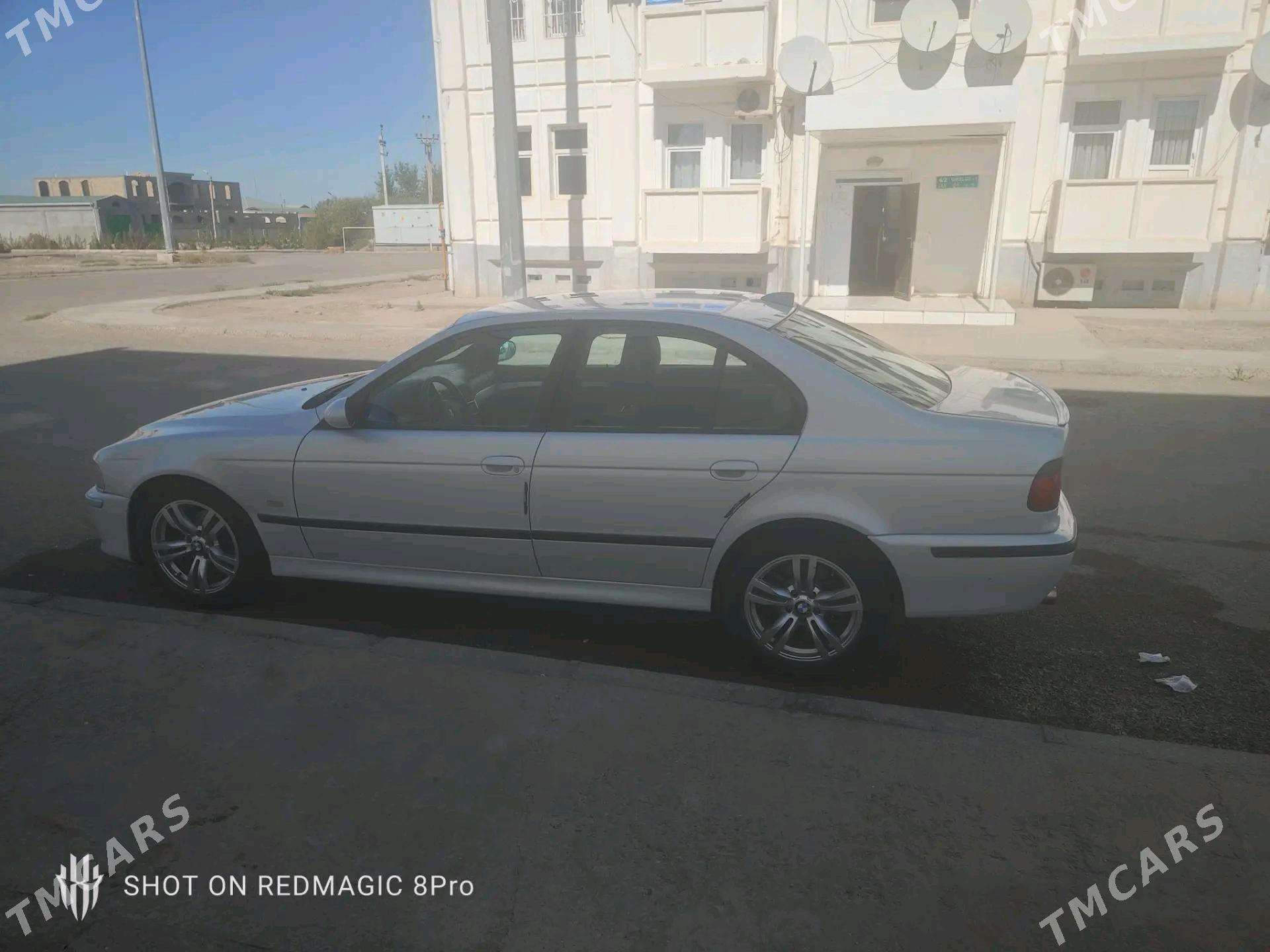 BMW 528 2000 - 120 000 TMT - Дашогуз - img 5
