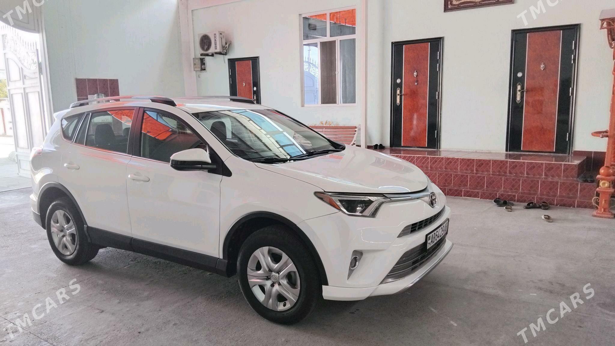 Toyota RAV4 2017 - 290 000 TMT - Кипджак - img 4