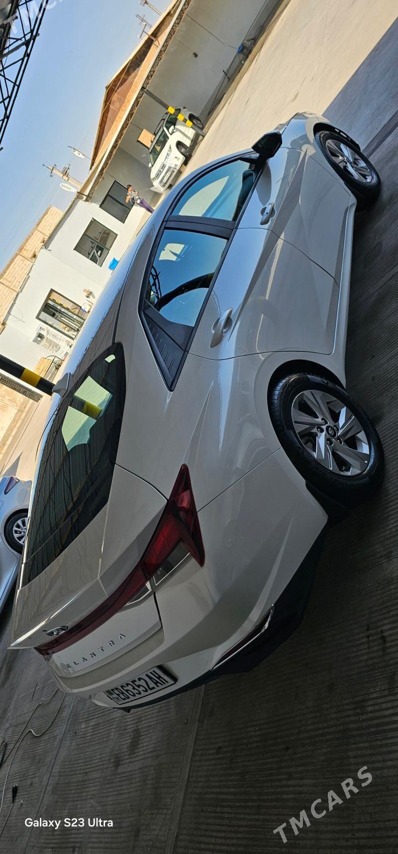 Hyundai Elantra 2021 - 250 000 TMT - Серахс - img 5