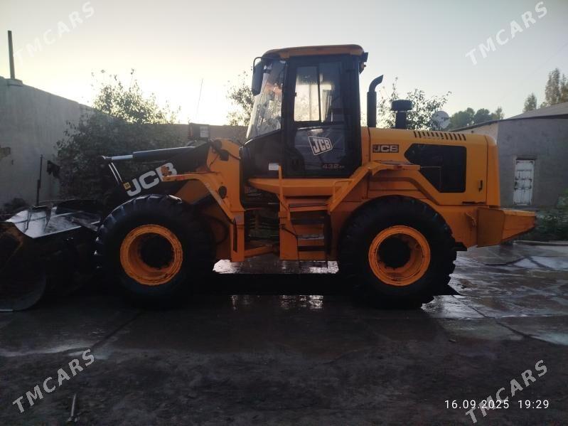 JCB 3CX Compact 2014 - 610 000 TMT - Кёнеургенч - img 5