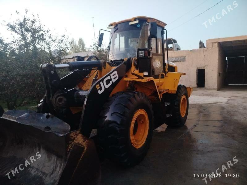 JCB 3CX Compact 2014 - 610 000 TMT - Кёнеургенч - img 1
