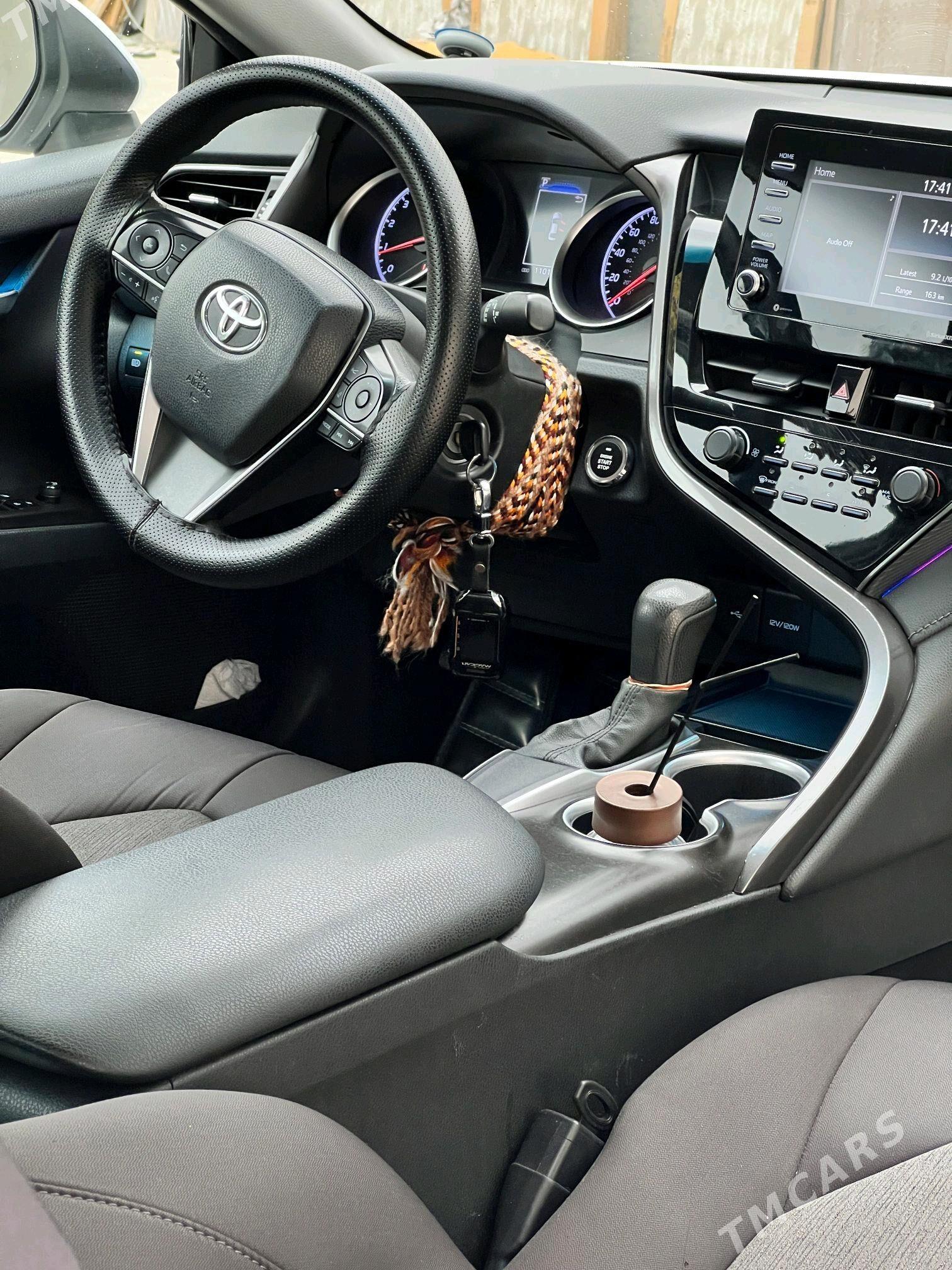 Toyota Camry 2021 - 275 000 TMT - Ашхабад - img 6