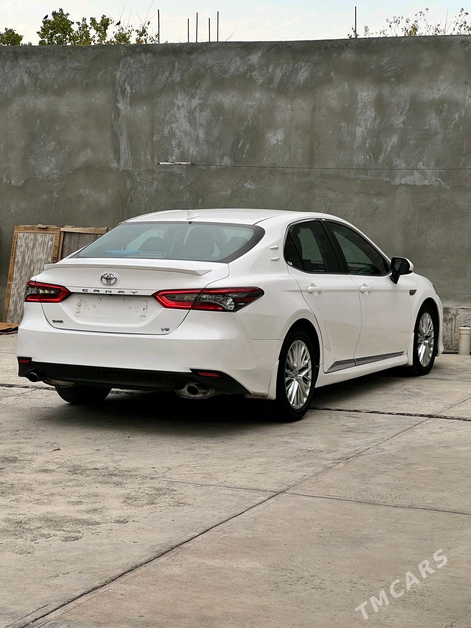 Toyota Camry 2021 - 275 000 TMT - Ашхабад - img 10