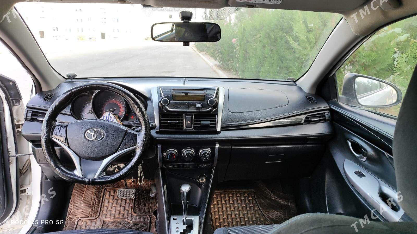 Toyota Yaris 2014 - 160 000 TMT - Büzmeýin - img 4