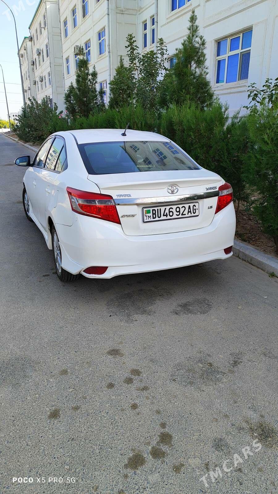 Toyota Yaris 2014 - 160 000 TMT - Büzmeýin - img 3