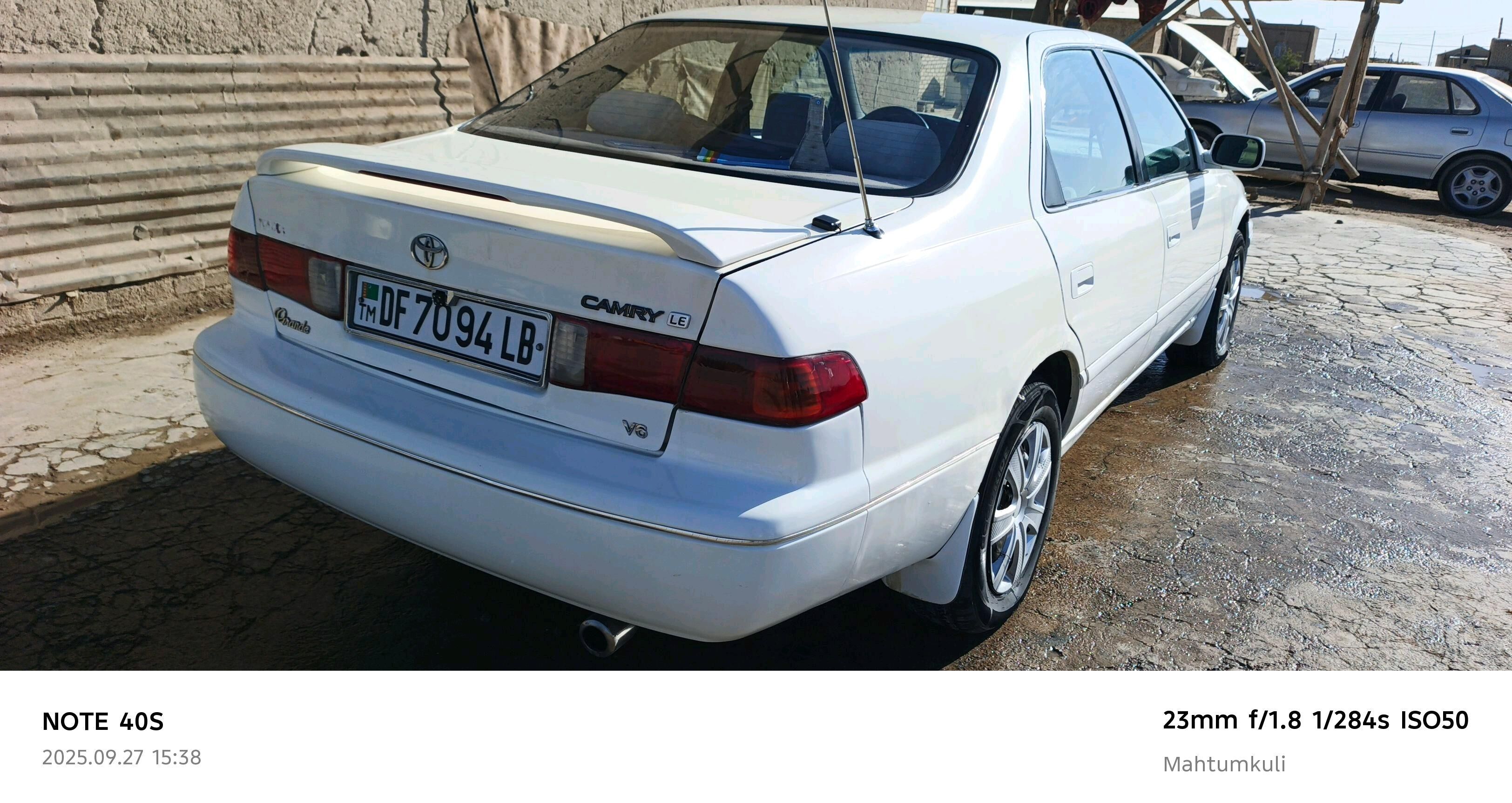 Toyota Camry 1998 - 125 000 TMT - Халач - img 3