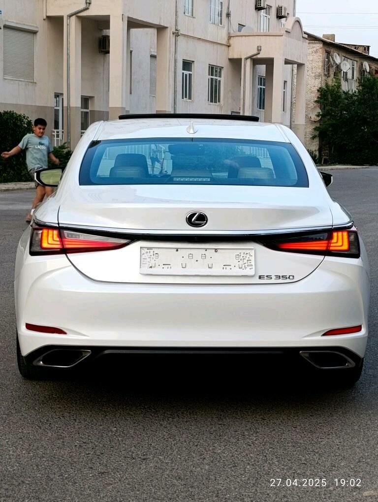 Lexus ES 350 2019 - 450 000 TMT - Мары - img 8