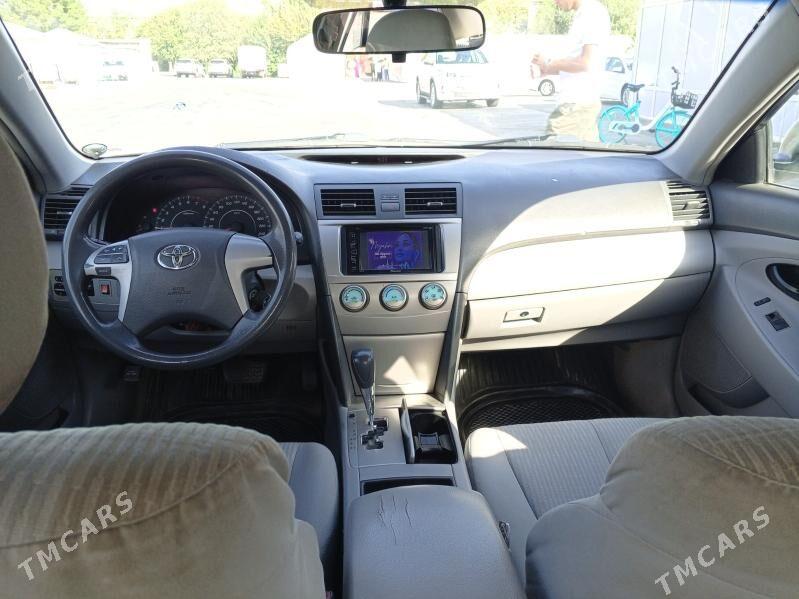 Toyota Camry 2010 - 155 000 TMT - Gökdepe - img 2
