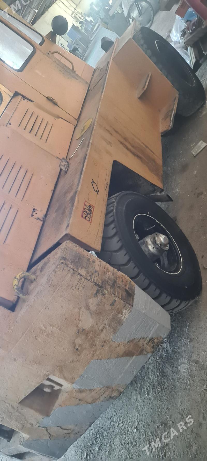 Kara Forklift 2005 - 110 000 TMT - Änew - img 4