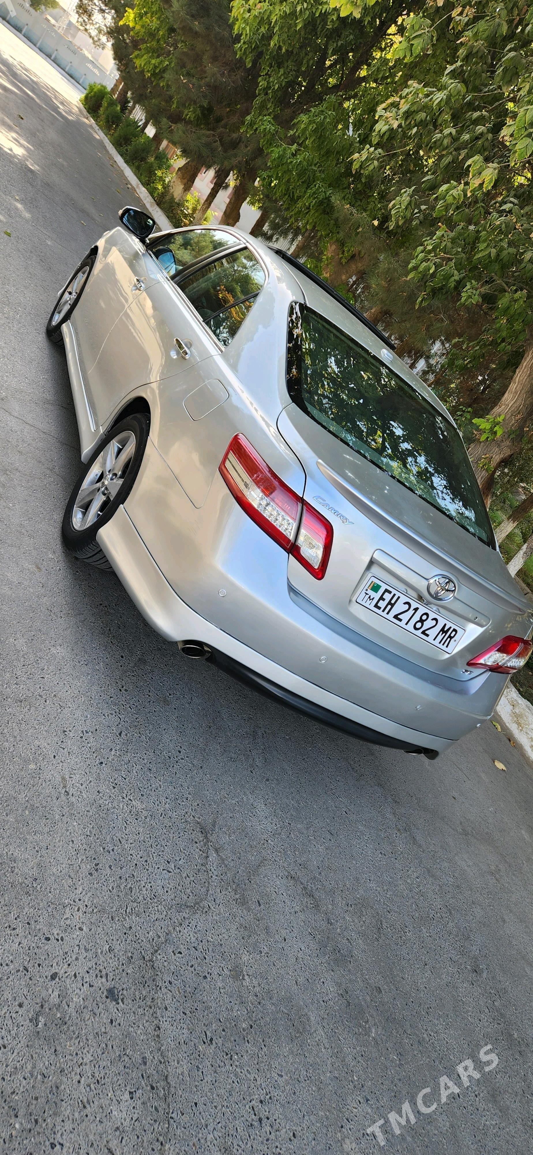 Toyota Camry 2010 - 200 000 TMT - Мары - img 7