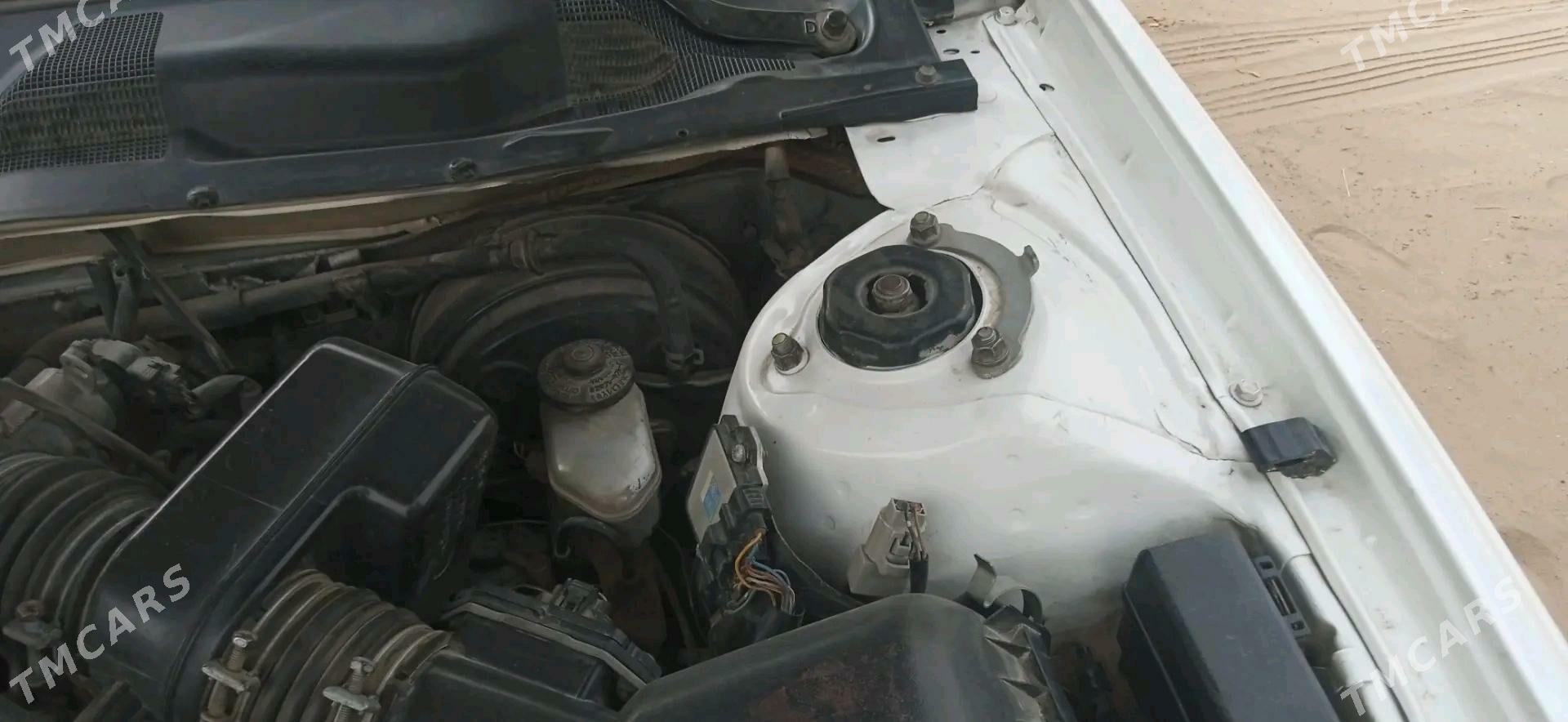 Toyota Camry 1998 - 138 000 TMT - Daşoguz - img 9