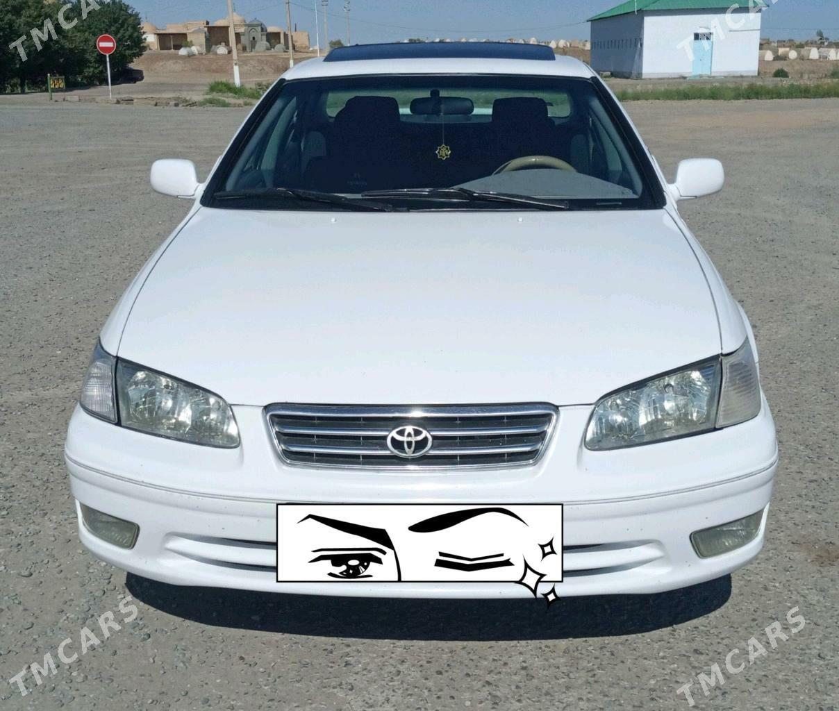 Toyota Camry 1998 - 138 000 TMT - Daşoguz - img 3
