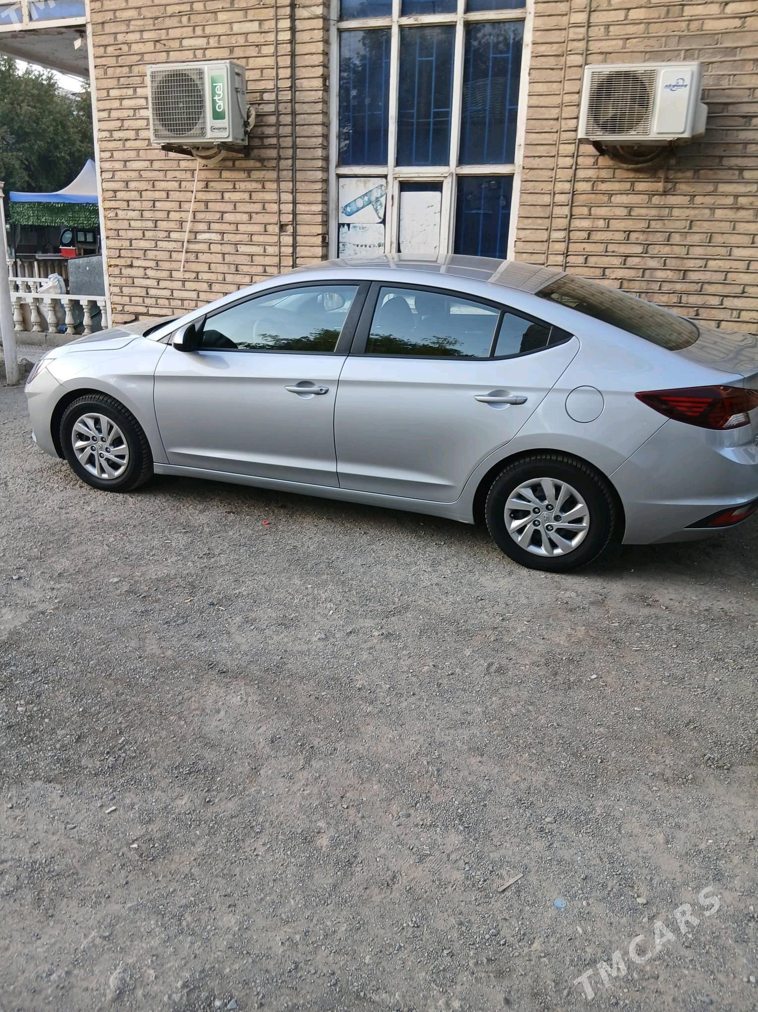Hyundai Elantra 2020 - 210 000 TMT - Мары - img 4