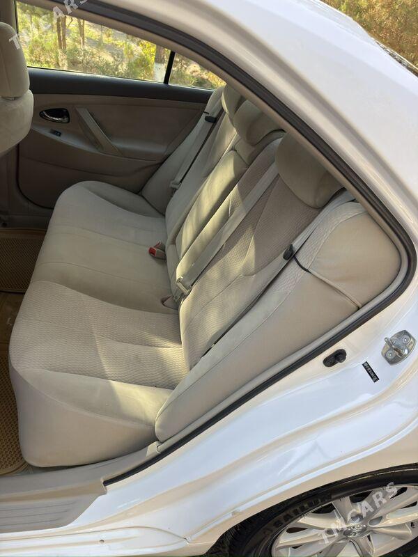 Toyota Camry 2010 - 220 000 TMT - Мары - img 6