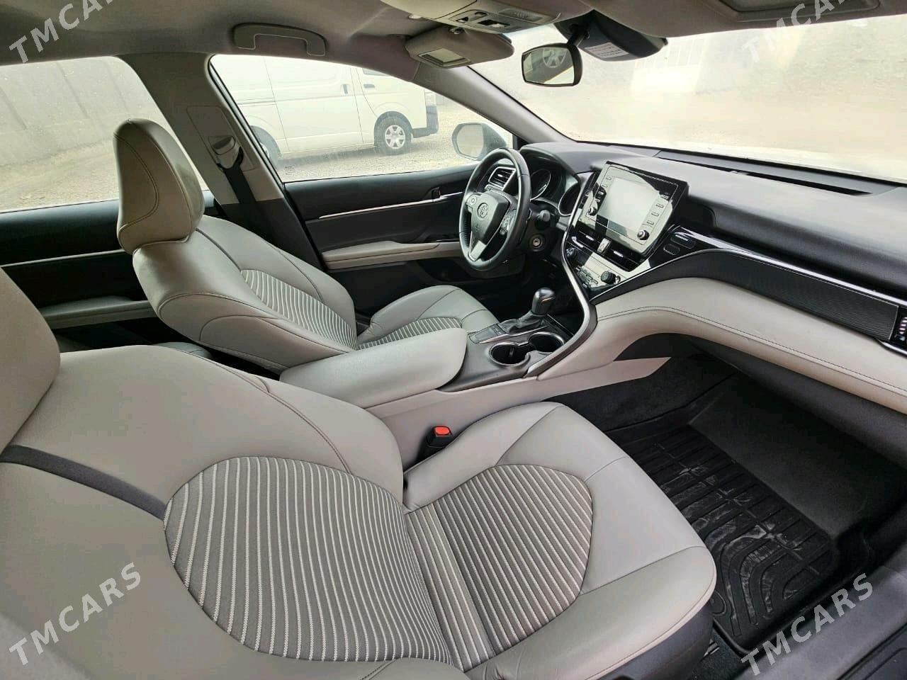 Toyota Camry 2022 - 325 000 TMT - Gökdepe - img 4