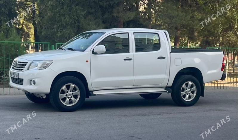Toyota Hilux 2012 - 280 000 TMT - Parahat 2 - img 7