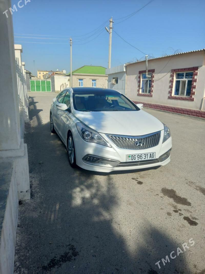 Hyundai Azera 2016 - 240 000 TMT - Büzmeýin - img 5