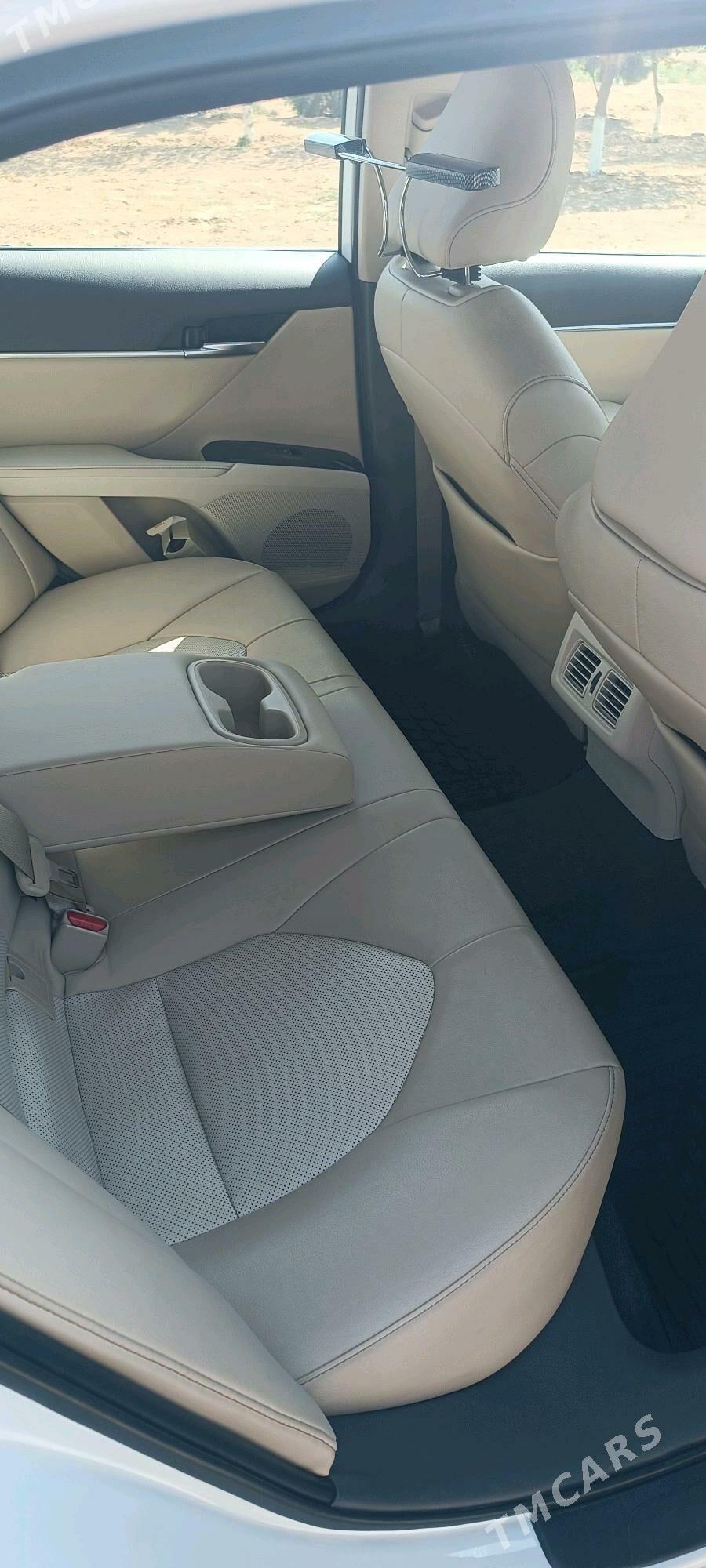 Toyota Camry 2020 - 370 000 TMT - Ашхабад - img 6