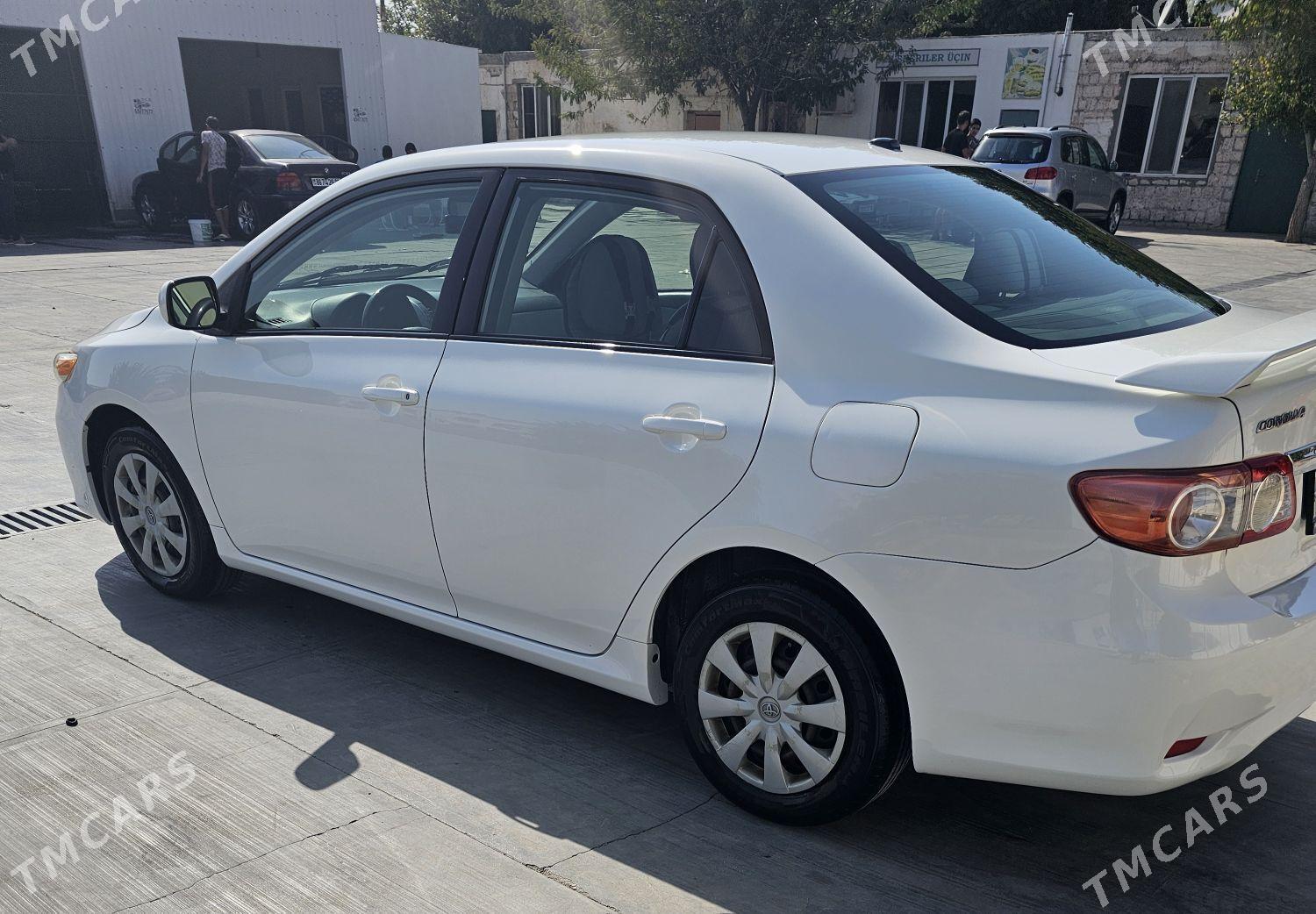 Toyota Corolla 2010 - 170 000 TMT - Балканабат - img 4