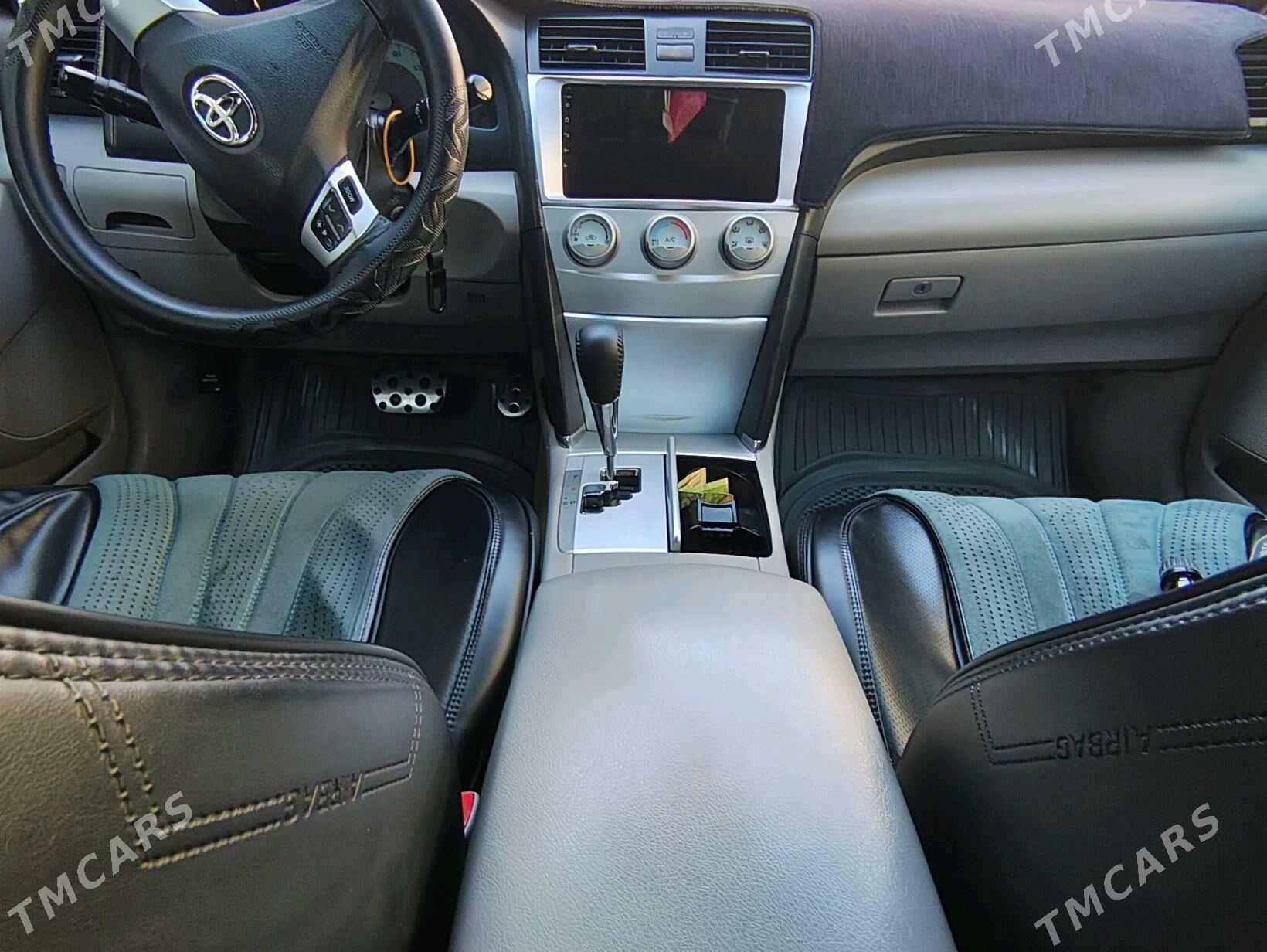 Toyota Camry 2010 - 194 000 TMT - Мары - img 3