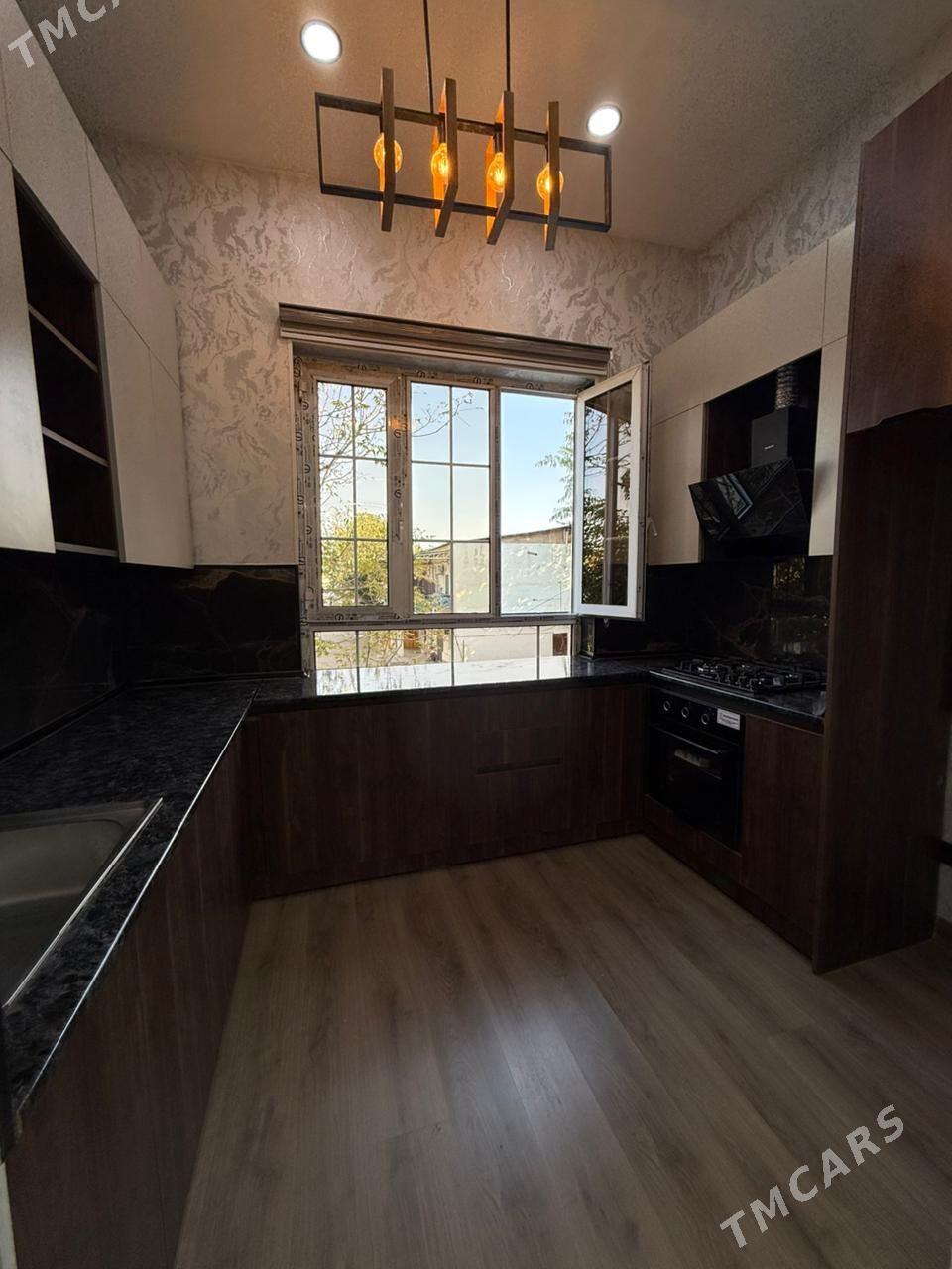 EWRO 2 KOMNAT 2 ETAJ - Ашхабад - img 2