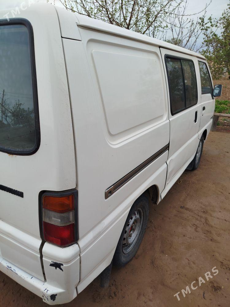 Toyota Hiace 1997 - 50 000 TMT - Oguz han - img 6