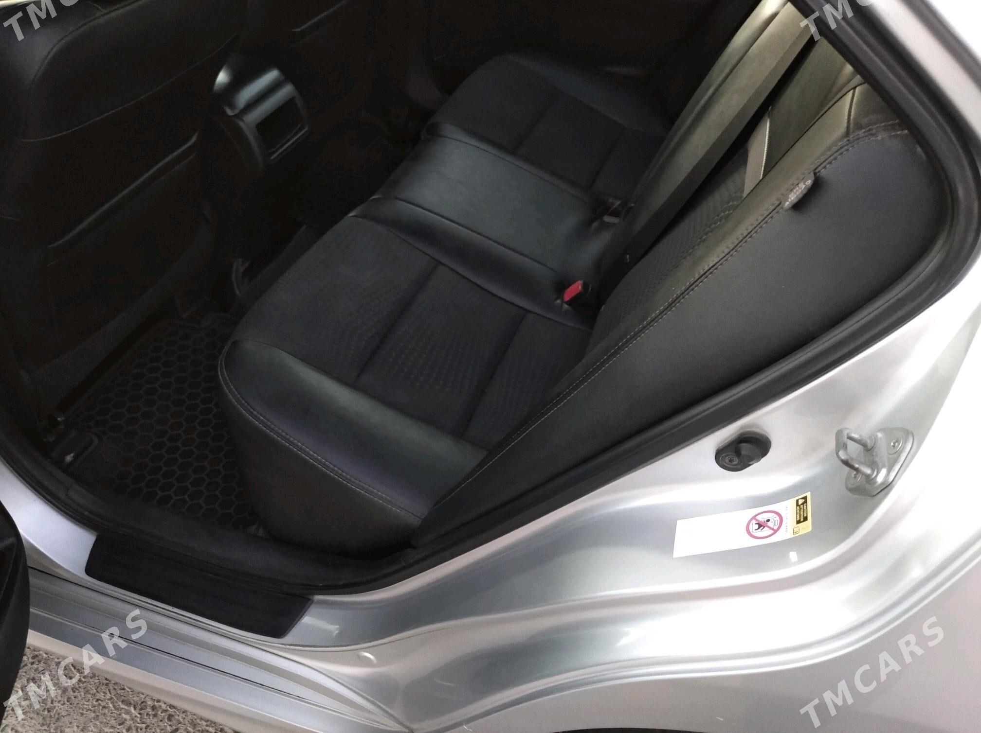 Toyota Camry 2012 - 230 000 TMT - Mary - img 6