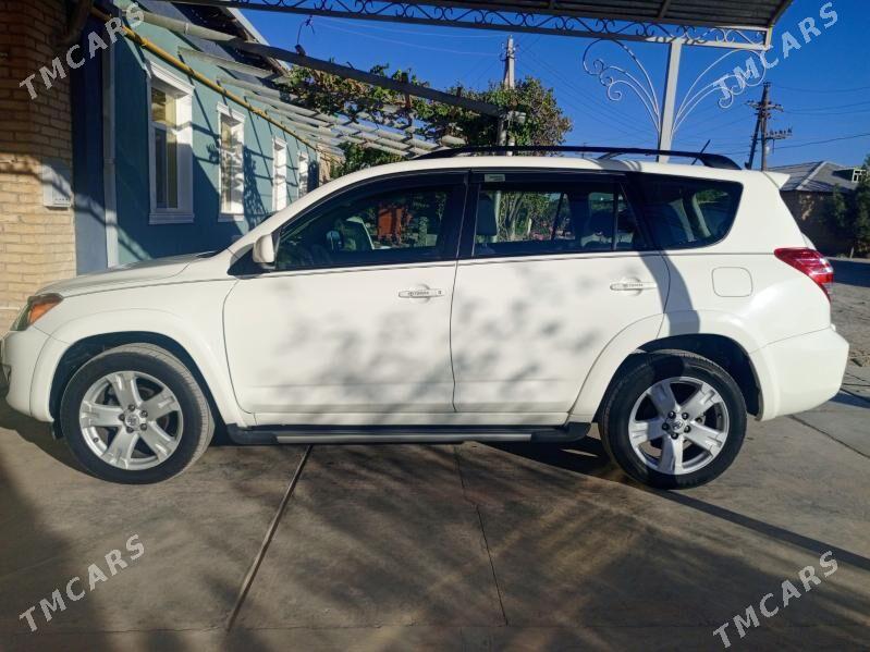 Toyota RAV4 2012 - 240 000 TMT - Dänew - img 10
